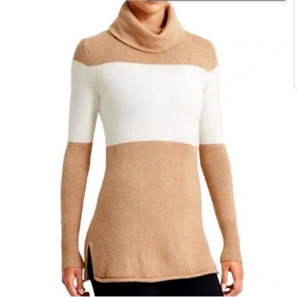 Cashmere Tan and White Turtleneck Sweater